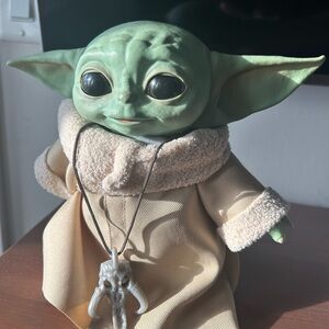 Meet your Posher, Yoko